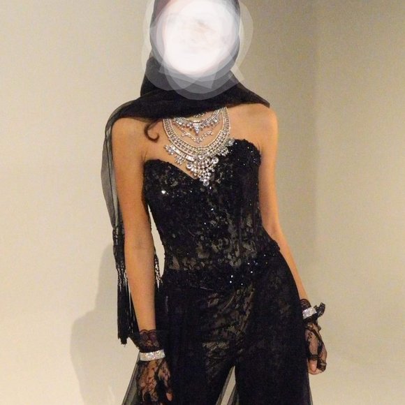 Macduggal - Picture 11 of 11